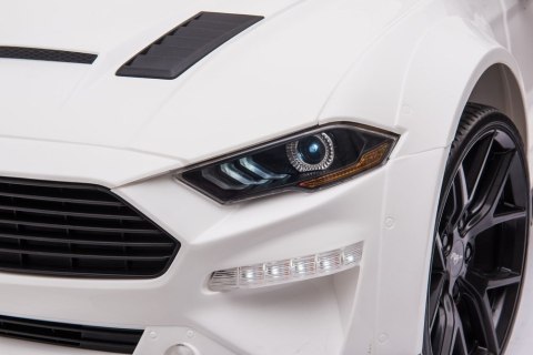 Auto Na Akumulator Ford Mustang GT Drift SX2038 Pilot Świtła LED MP3 Biały