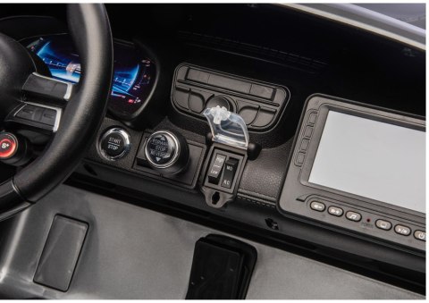Auto Na Akumulator Mercedes GT63 AMG DK-GT63 24V LCD Szary Lakierowany