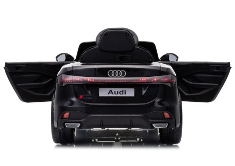 Pojazd Na Akumulator Audi A5L HL788 Czarny