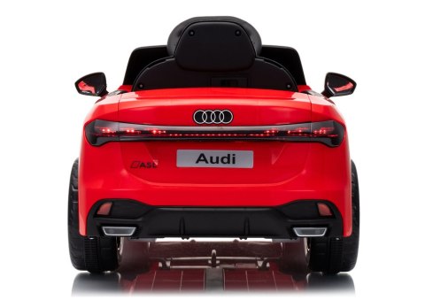 Pojazd Na Akumulator Audi A5L HL788 Czerwony